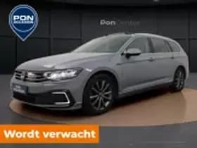 Volkswagen Passat thumbnail 10