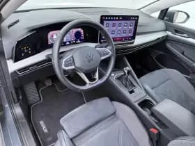 Volkswagen Golf thumbnail 4