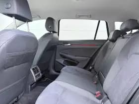 Volkswagen Golf thumbnail 8