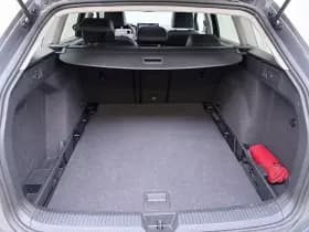 Volkswagen Golf thumbnail 9