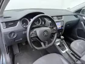 Škoda Octavia thumbnail 13