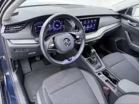 Škoda Octavia thumbnail 4