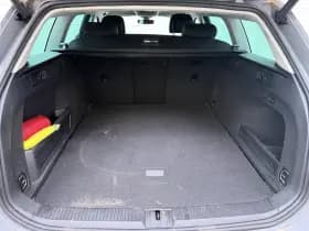 Volkswagen Passat thumbnail 9
