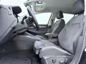 Volkswagen Golf thumbnail 14