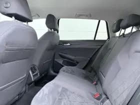 Volkswagen Golf thumbnail 8