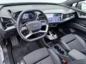Audi Q4 e-tron thumbnail 13