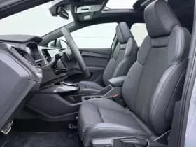 Audi Q4 e-tron thumbnail 5