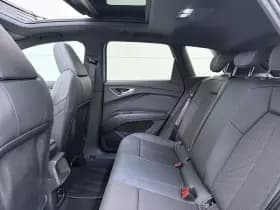 Audi Q4 e-tron thumbnail 8