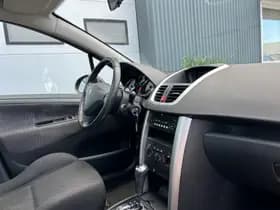 Peugeot 207 SW 1.6 VTi XS thumbnail 7