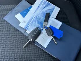 Peugeot 308 1.2 PureTech Blue Lease thumbnail 11