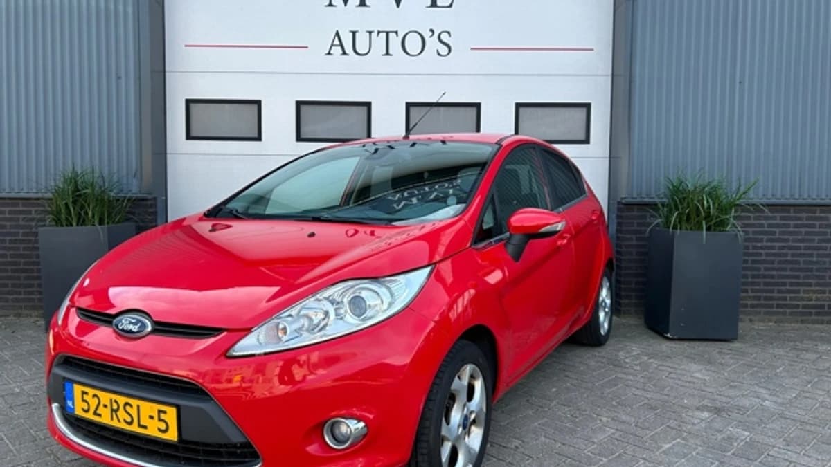 Ford Fiesta 1.25 Titanium — foto 1