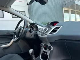 Ford Fiesta 1.25 Titanium thumbnail 7