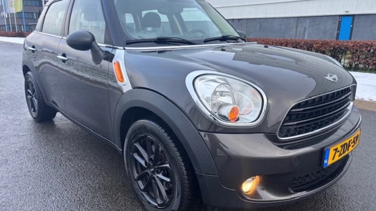 MINI Countryman — foto 1