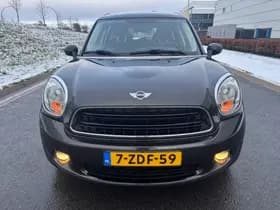 MINI Countryman thumbnail 2