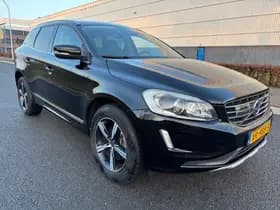 Volvo XC60 thumbnail 4