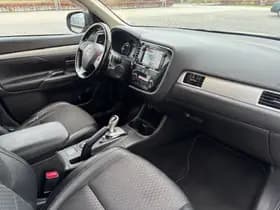 Mitsubishi Outlander thumbnail 14