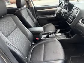 Mitsubishi Outlander thumbnail 15