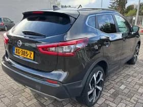 Nissan Qashqai thumbnail 4