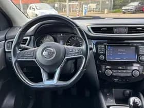 Nissan Qashqai thumbnail 9