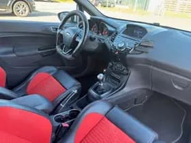 Ford Fiesta thumbnail 11