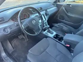Volkswagen Passat thumbnail 9