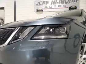 Škoda Octavia thumbnail 6