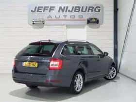 Škoda Octavia thumbnail 7