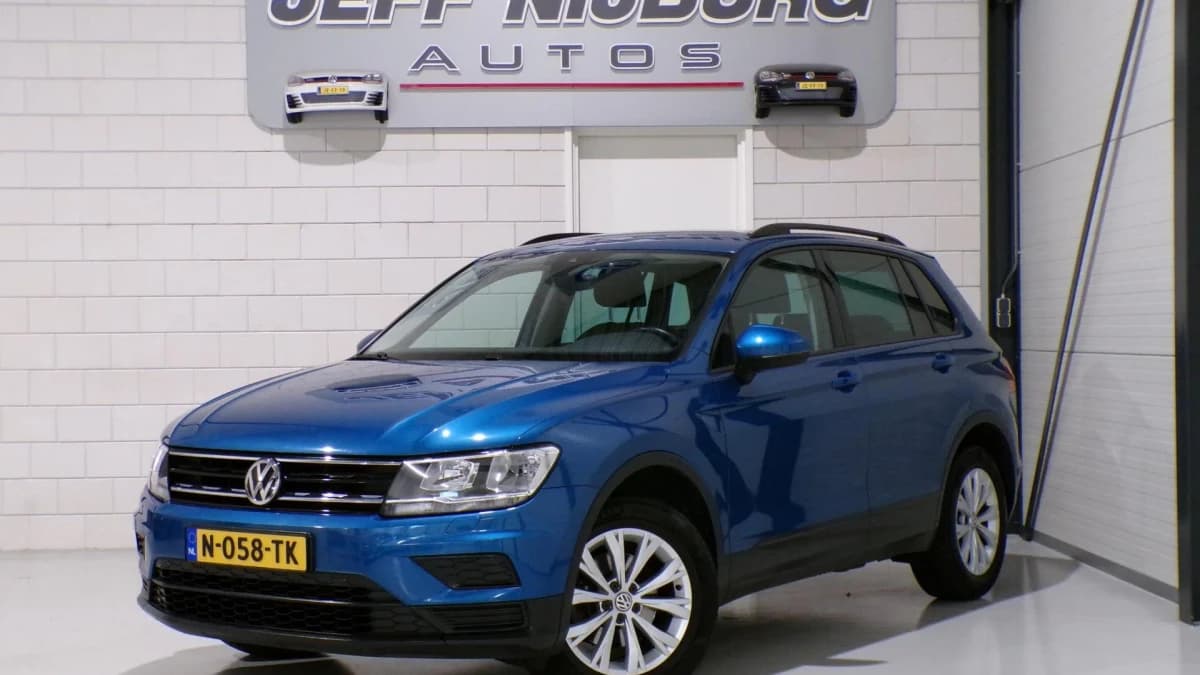 Volkswagen Tiguan — foto 1