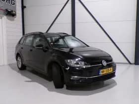 Volkswagen Golf thumbnail 3
