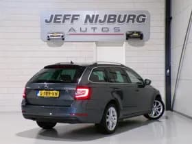 Škoda Octavia thumbnail 6