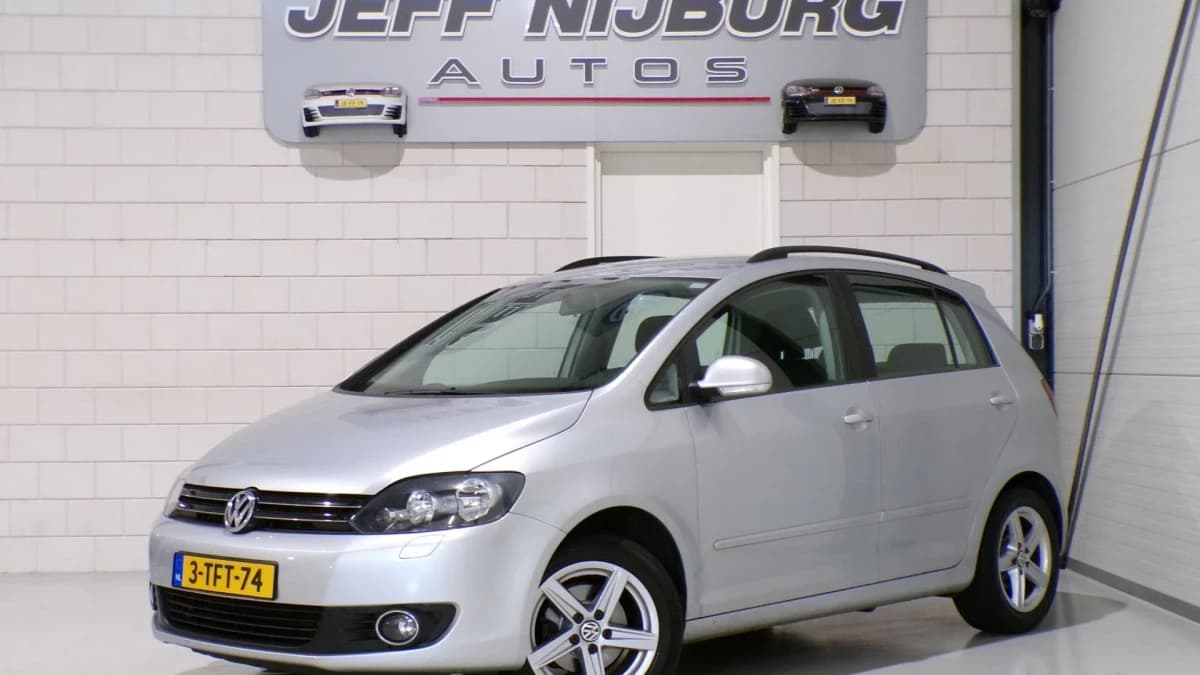 Volkswagen Golf — foto 1