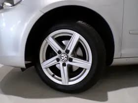 Volkswagen Golf thumbnail 5