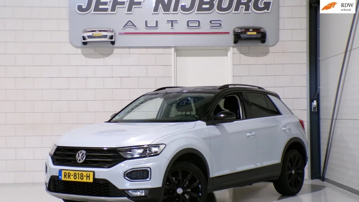 Volkswagen T-Roc — foto 1