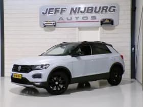 Volkswagen T-Roc thumbnail 2