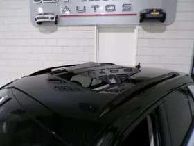 Volkswagen T-Roc thumbnail 6