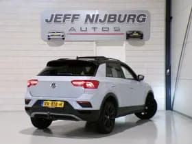 Volkswagen T-Roc thumbnail 7