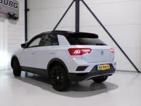 Volkswagen T-Roc thumbnail 9