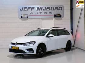 Volkswagen Golf thumbnail 1