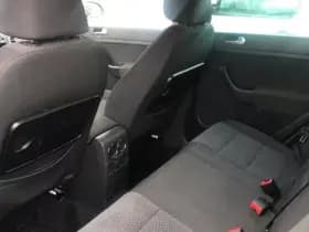 Volkswagen Golf thumbnail 4