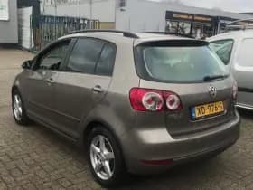 Volkswagen Golf thumbnail 6
