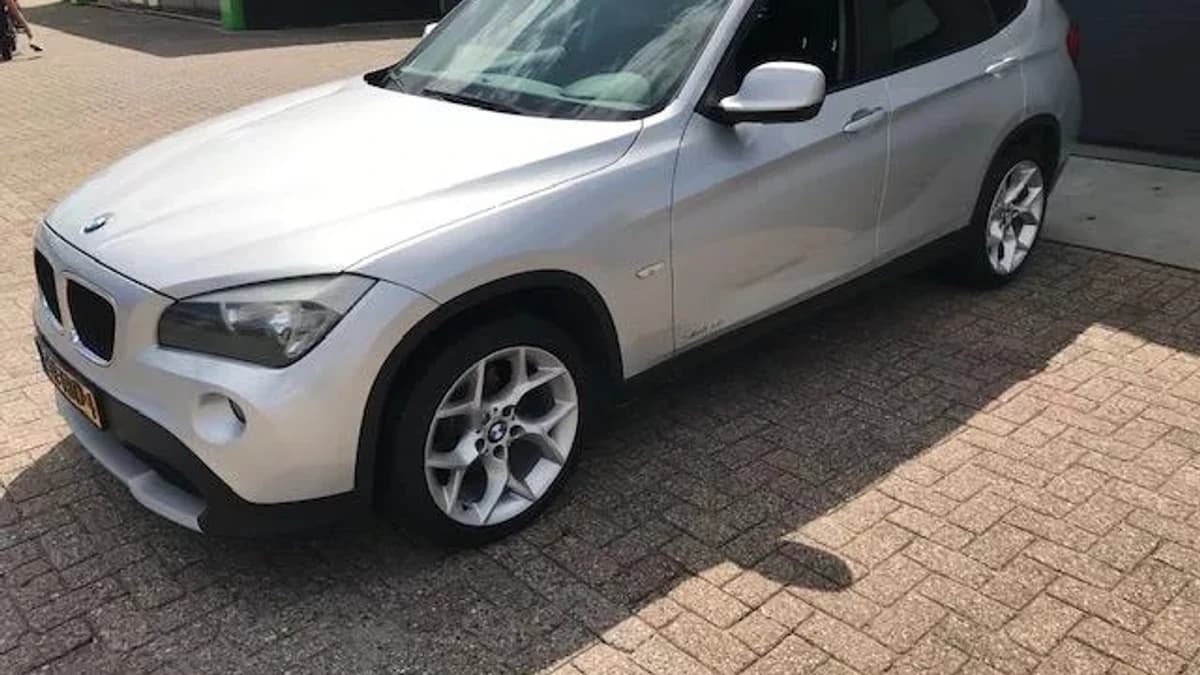 BMW X1 — foto 1