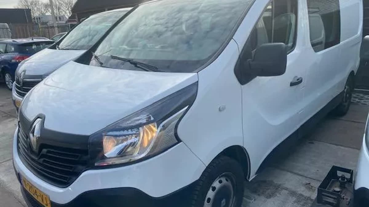 Renault Trafic — foto 1