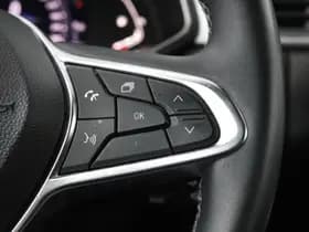 Renault Captur thumbnail 14