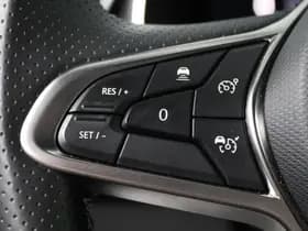 Renault Clio thumbnail 25