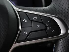Renault Clio thumbnail 26