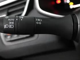Renault Clio thumbnail 28