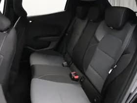 Renault Clio thumbnail 12
