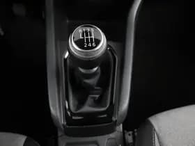 Renault Clio thumbnail 23