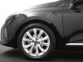 Renault Clio thumbnail 36