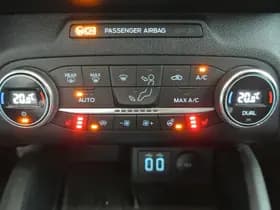 Ford Focus thumbnail 27